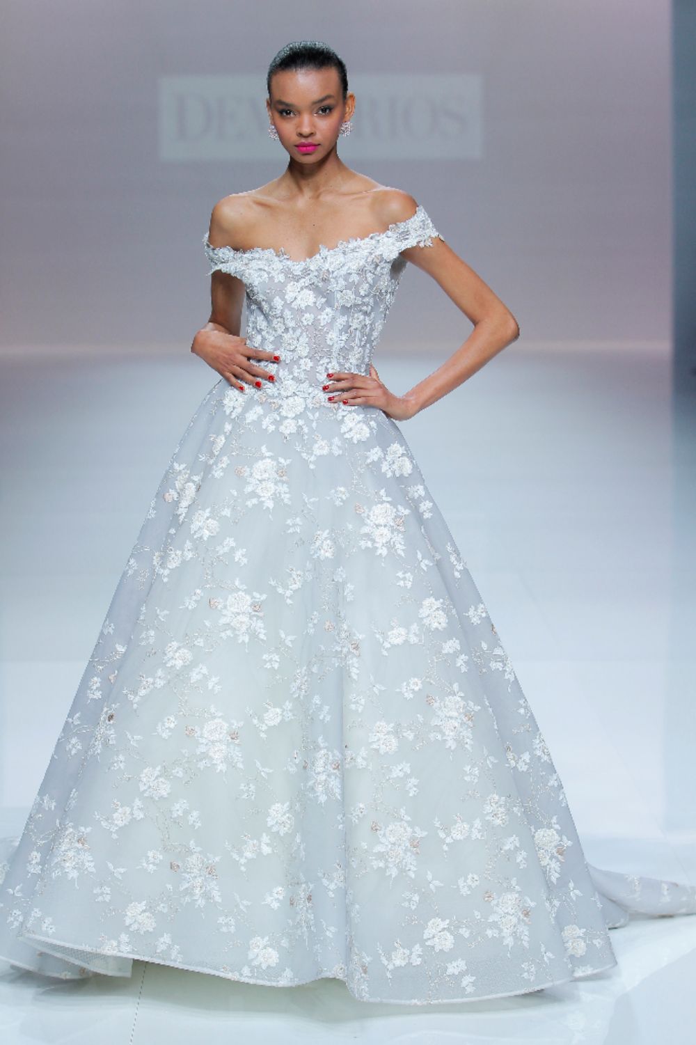 Credits: Barcelona Bridal Fashion Week